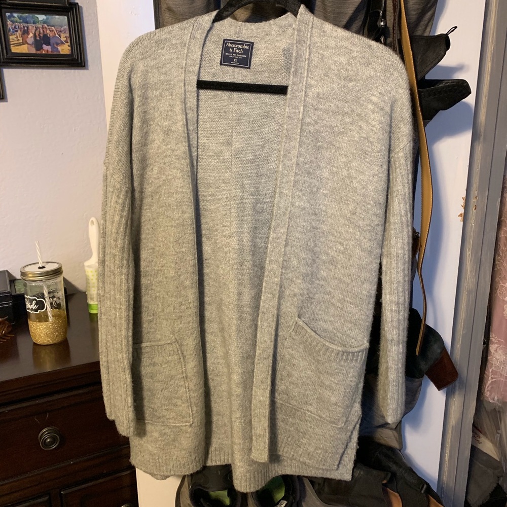 Grey Abercrombie Cardigan